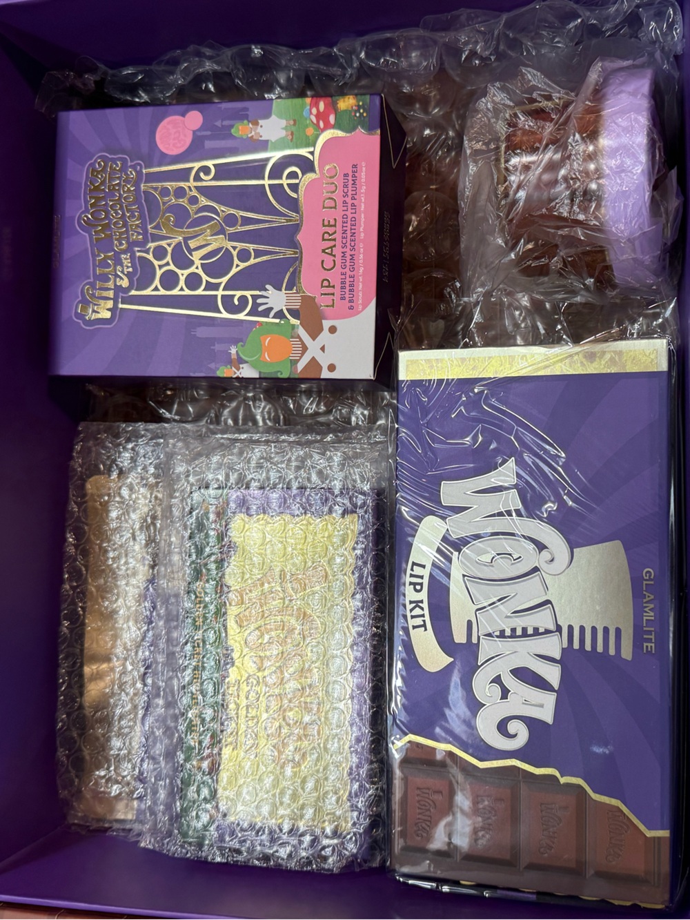 Glamlite x Willy Wonka & The Chocolate Factory PR Box Set EXCLUDING EGG SPONGE - Picture 5 of 16